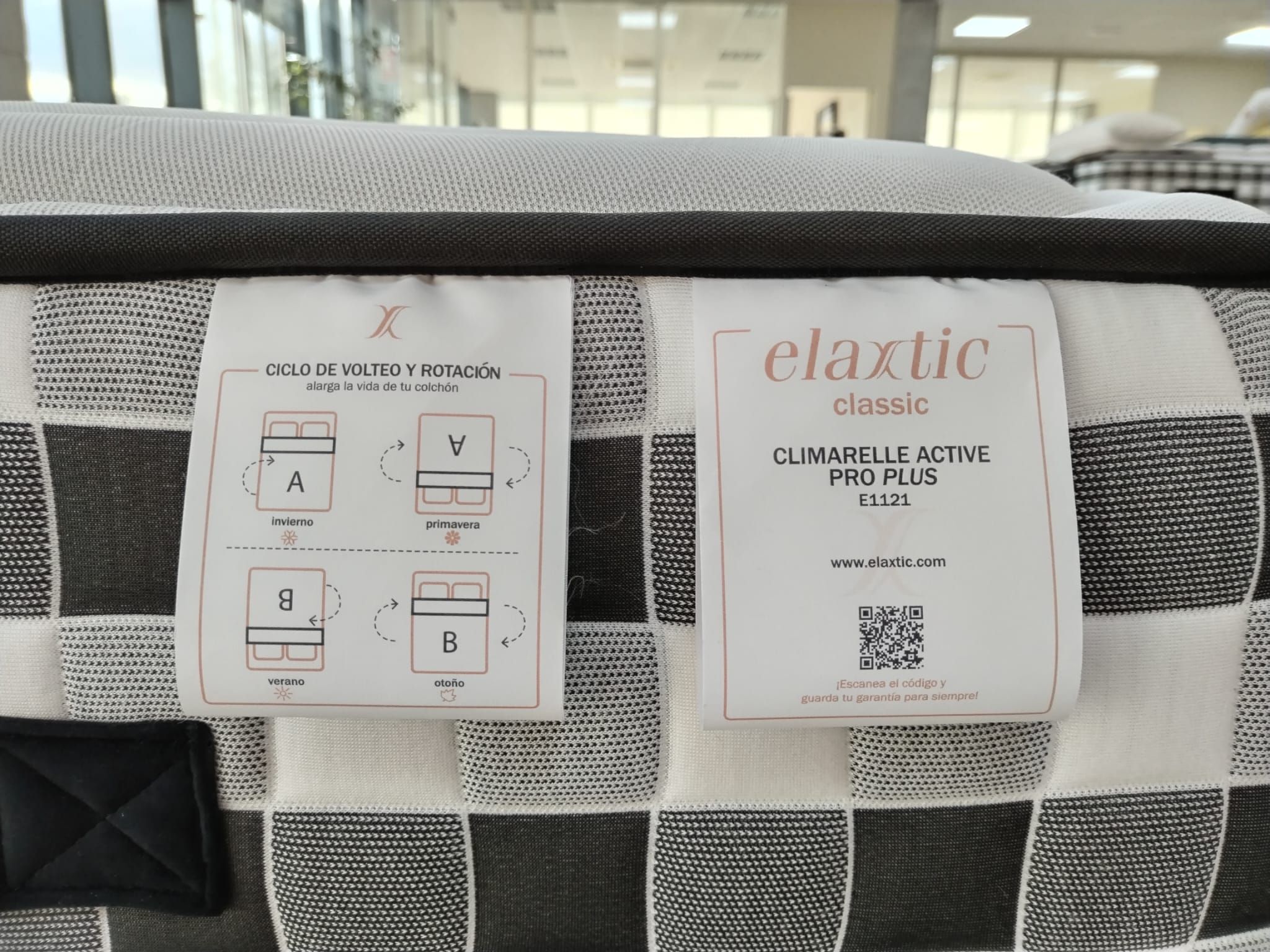 Ciclo de volteo y giro en el etiquetado del Elaxtic Climarelle